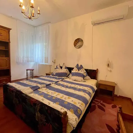 House And In Balaton 19032 Apartament *